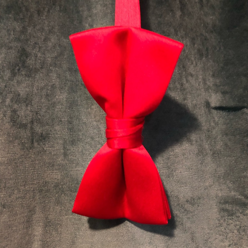 Red Tux Bow Tie